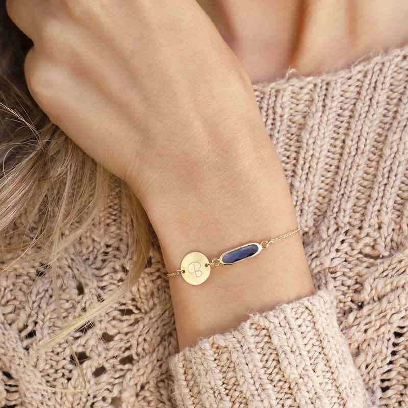 Pulsera de oro con letras para mujer